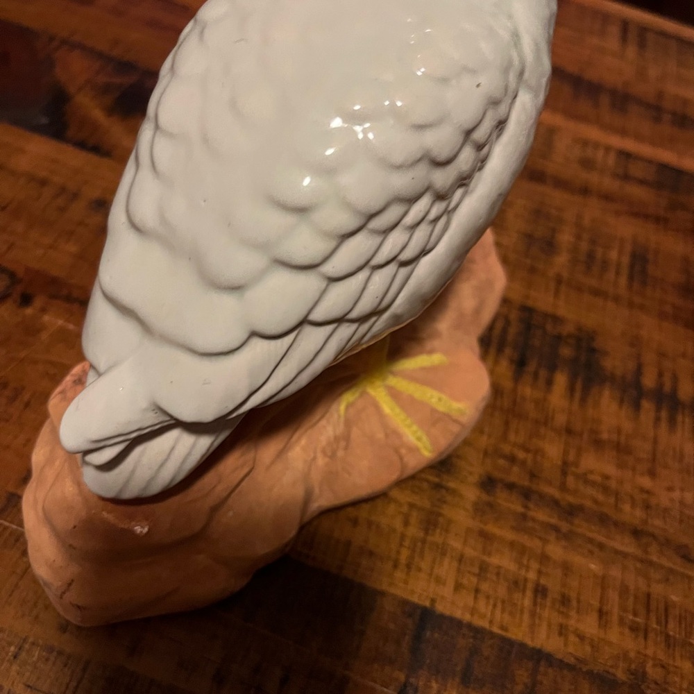 White Ceramic Bird Figurine - Picture 16 of 16